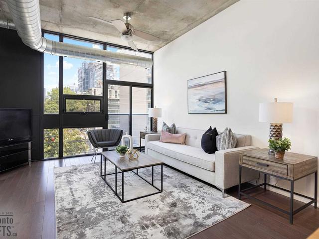 306 - 60 Bathurst St