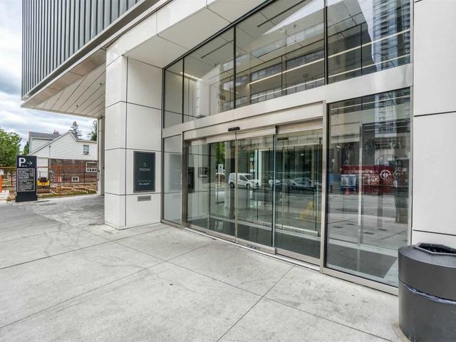 923 - 8 Hillsdale Ave