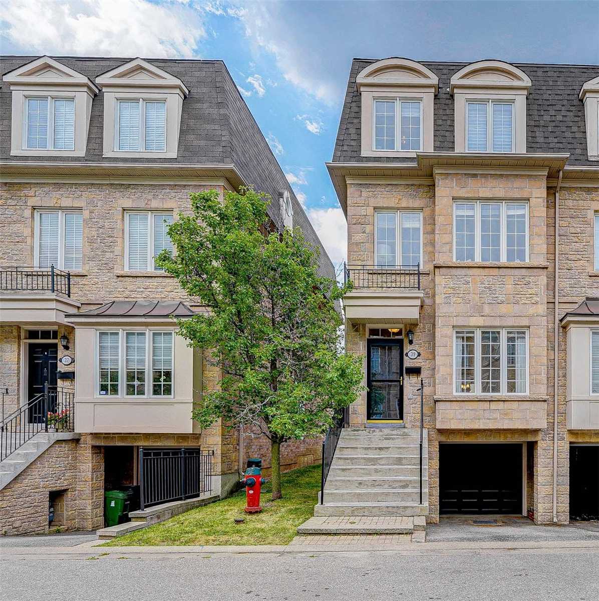 39 Mcbride Lane, North York Sold, C5713580 Condos.ca