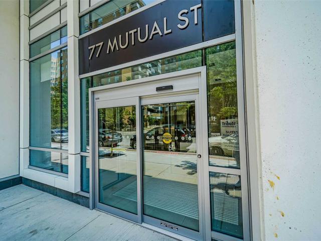 PH-06 - 77 Mutual St