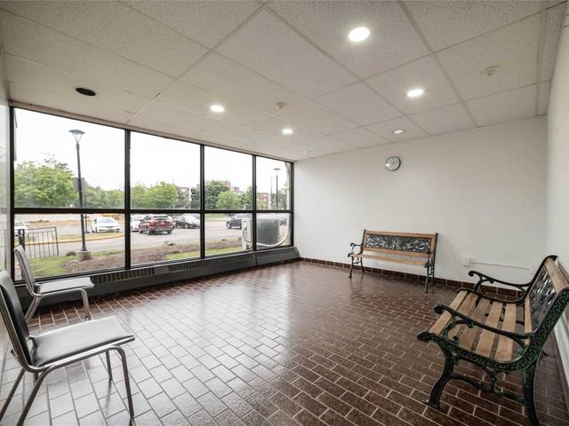 402 - 45 Sunrise Ave