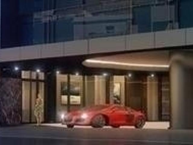 708 - 330 Richmond St W