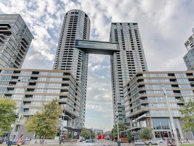 1506 - 15 Iceboat Terr