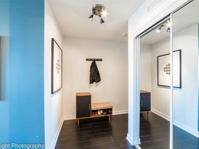 1506 - 15 Iceboat Terr