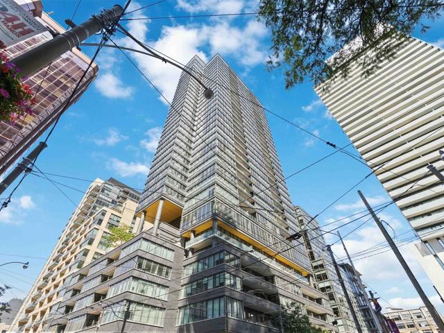 416 - 8 Charlotte St