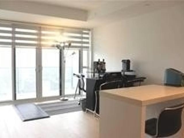 2909 - 7 Greenville St