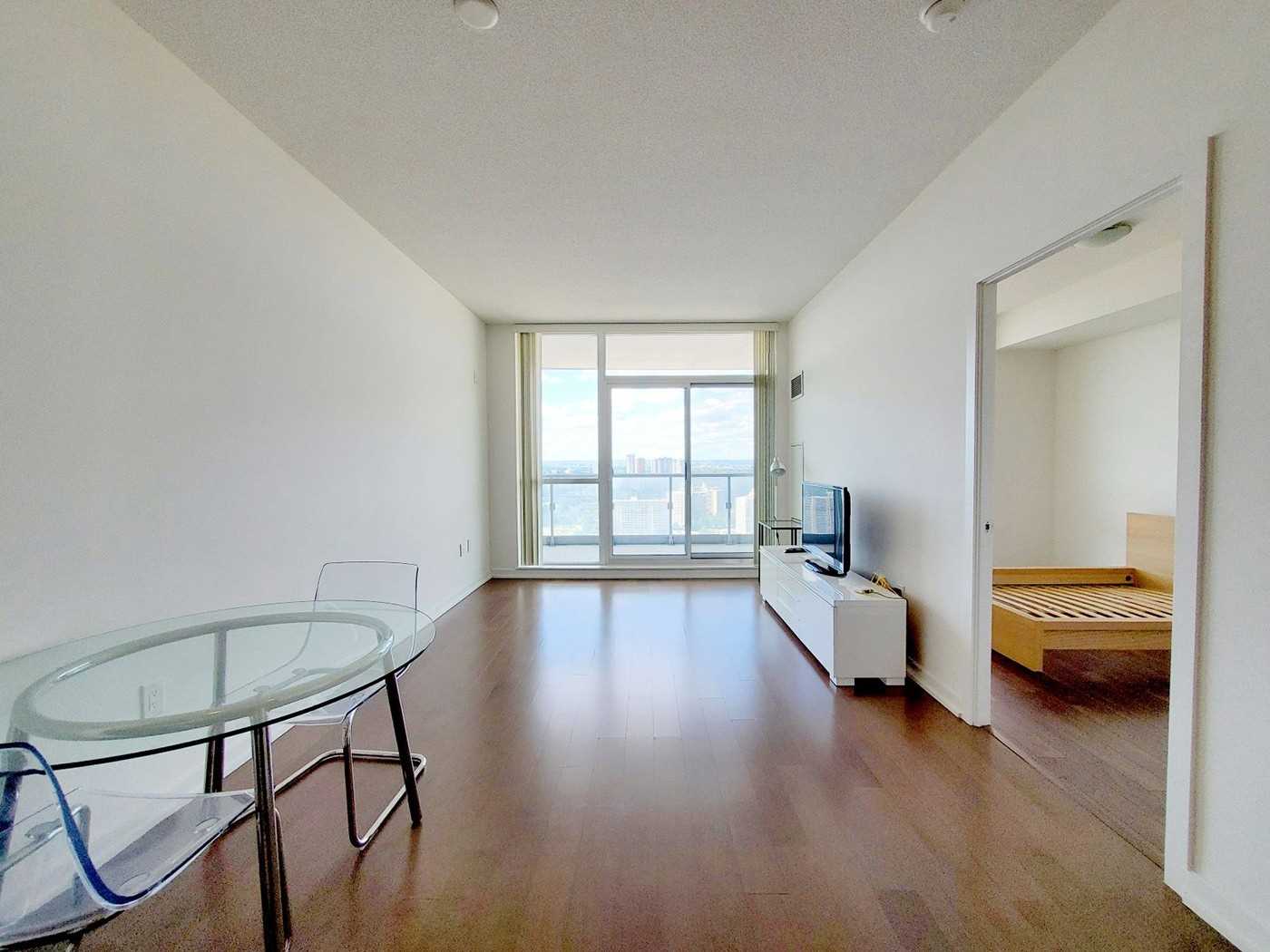 2710 70 Forest Manor Rd, North York Leased, C5718523 Condos.ca