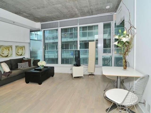 316 - 75 Portland St