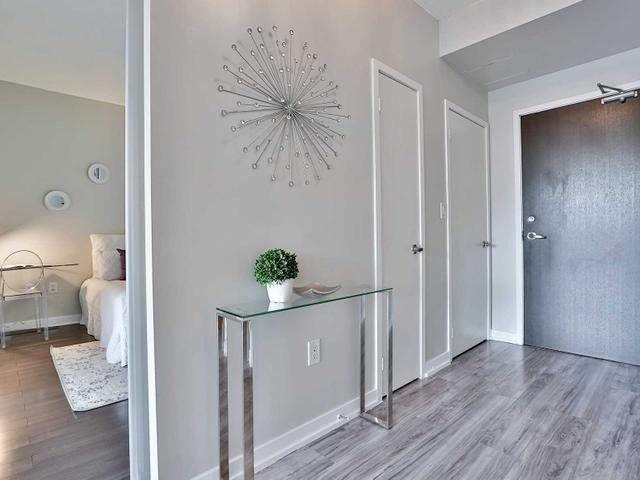 346 - 8 Telegram Mews