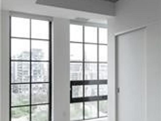 1012 - 608 Richmond St W