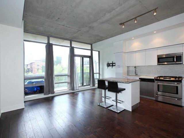 311 - 399 Adelaide St W