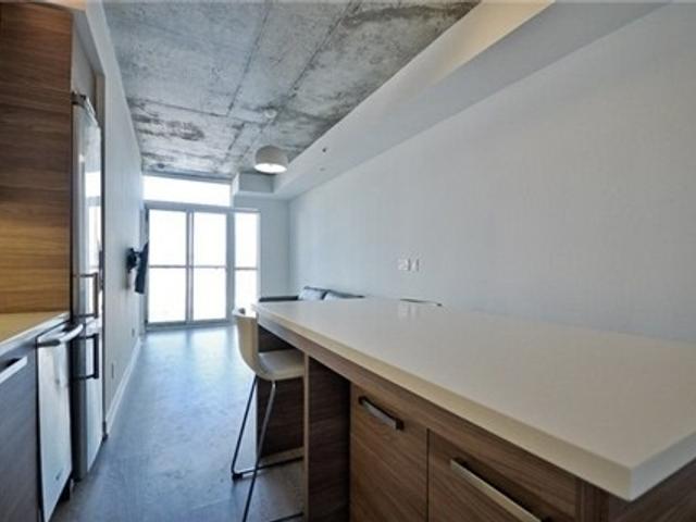 205 - 1205 Queen St W