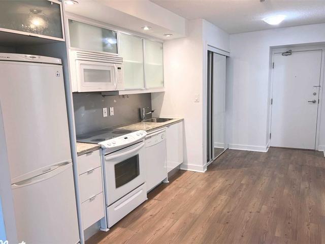 310 - 25 Telegram Mews