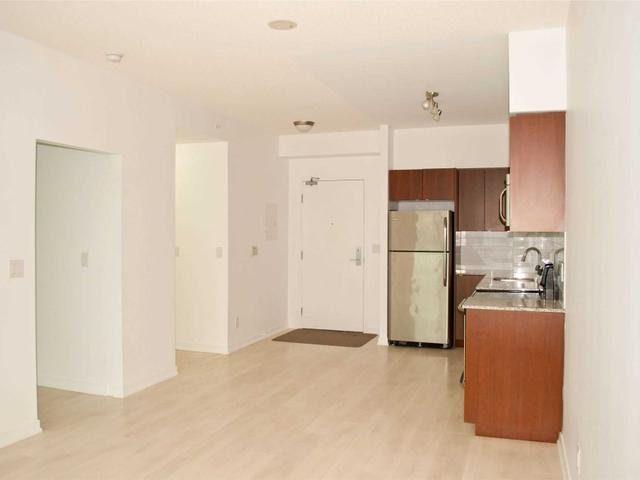 2616 - 150 East Liberty St