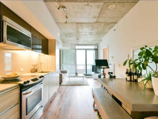 1505 - 20 Minowan Miikan Lane