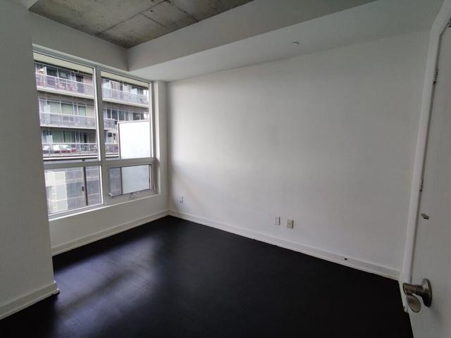 926 - 1030 King St W