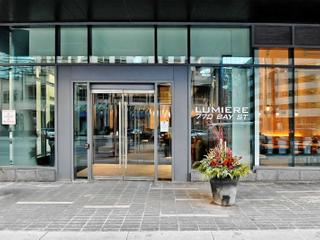1202 - 770 Bay St