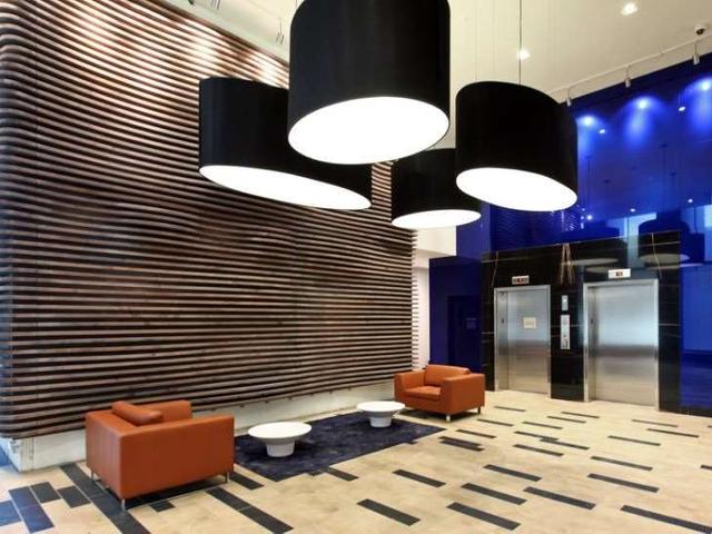 503 - 111 Bathurst St