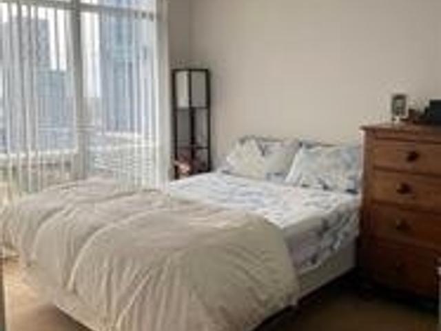 2315 - 11 Brunel Crt