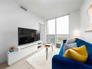 #2010 - 1 Yorkville Ave
