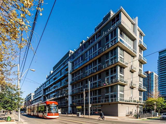 225 - 1029 King St W