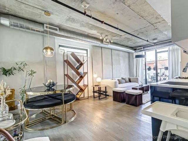 201 - 109 Wolseley St