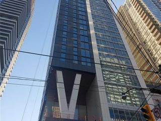 1108 - 357 King St W