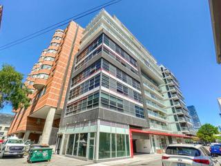 10 Willison Sq