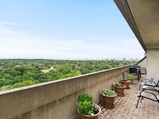 1103 - 360 Bloor St E