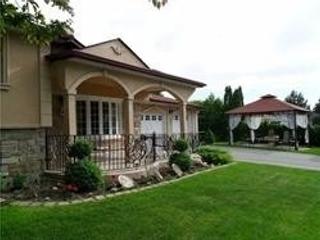 100 Cresthaven Dr