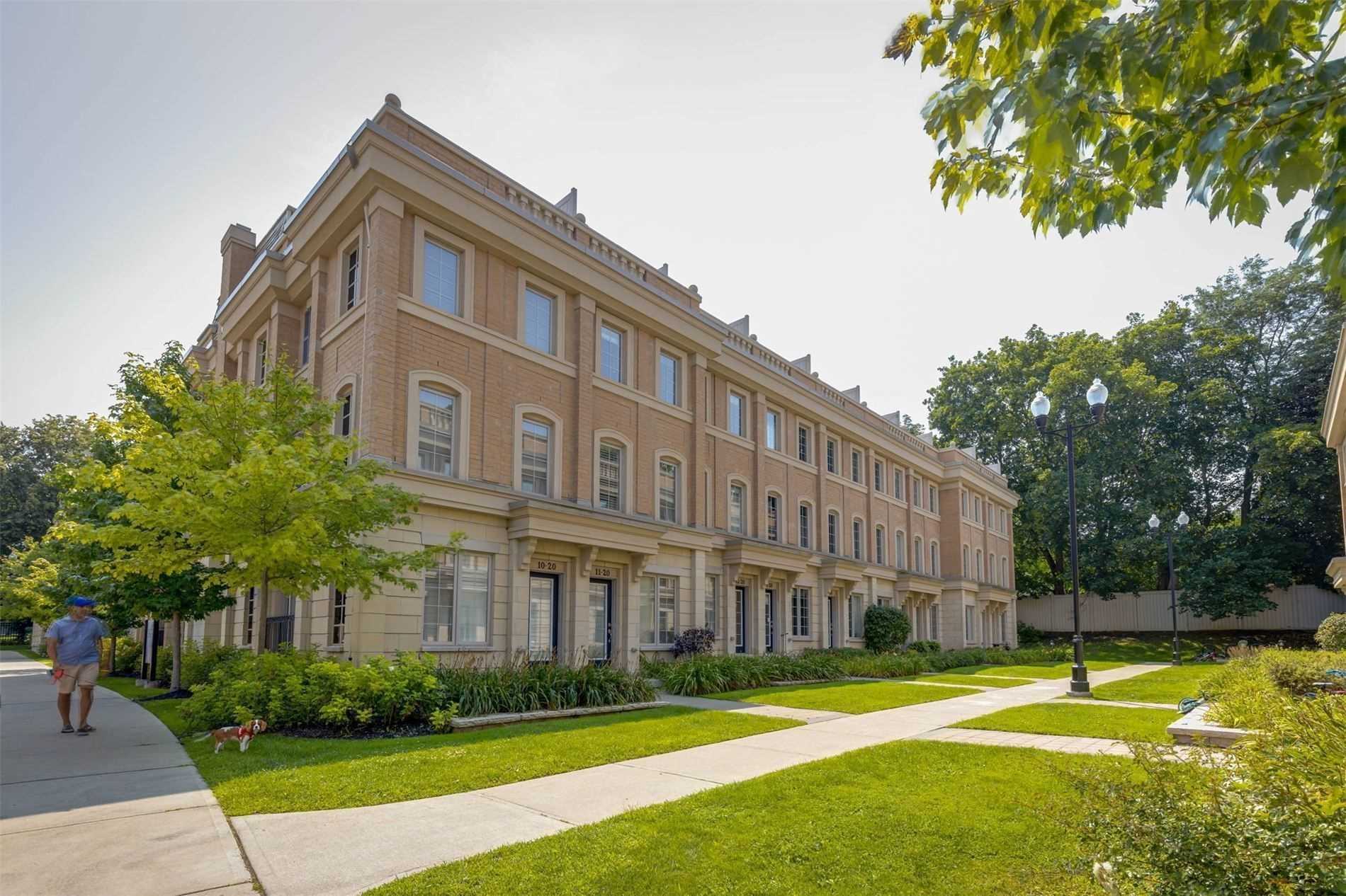 16 20 Hargrave Lane, North York Terminated, C5767687 Condos.ca