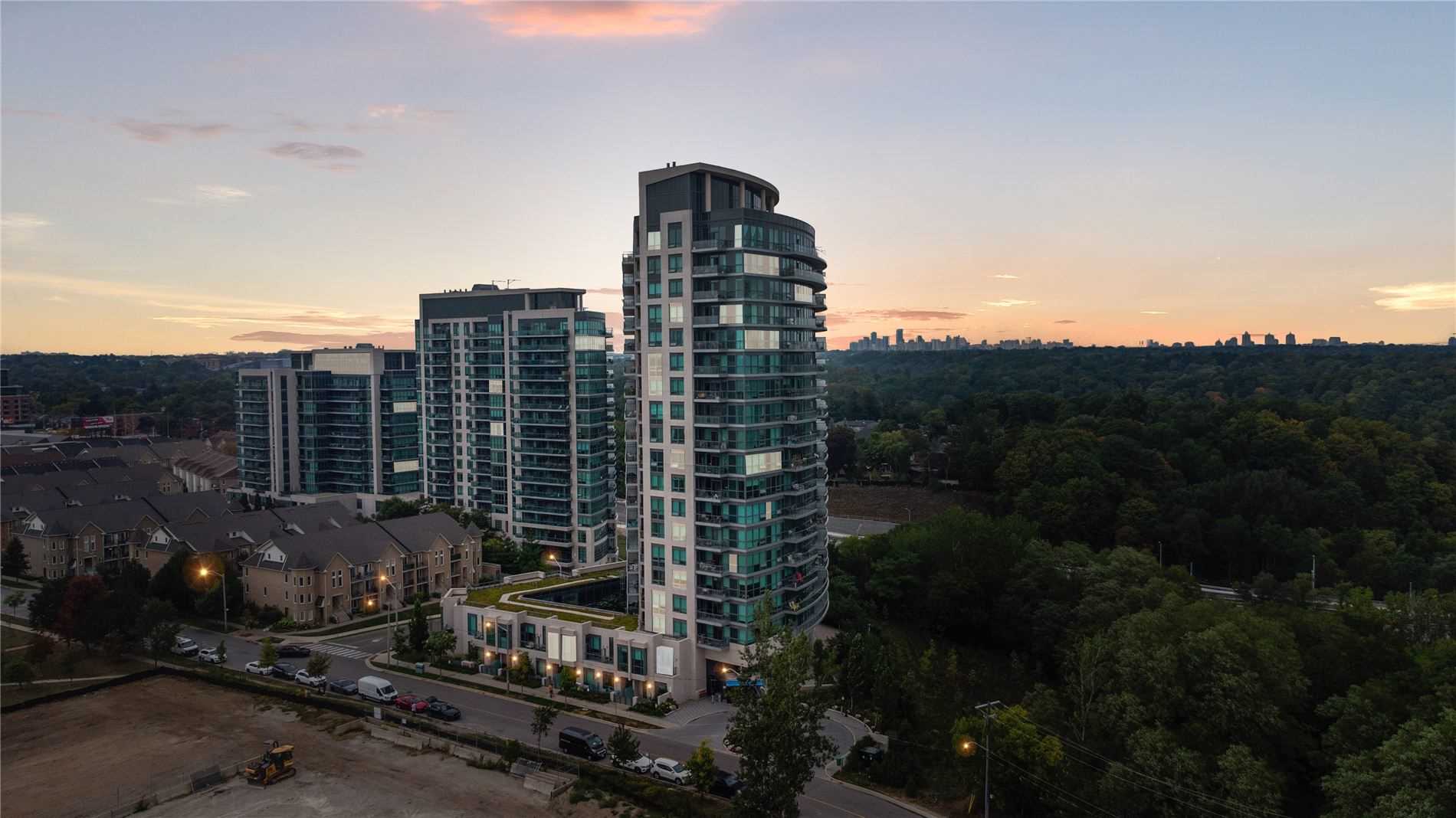 709 160 Vanderhoof Ave, East York Leased, C5776944 Condos.ca