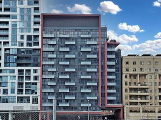 302 - 560 Front St W