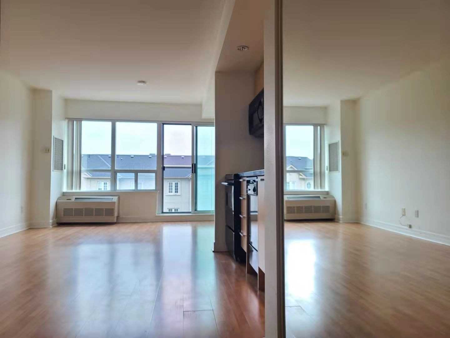 312 19 Avondale Ave, North York Terminated, C5784846 Condos.ca