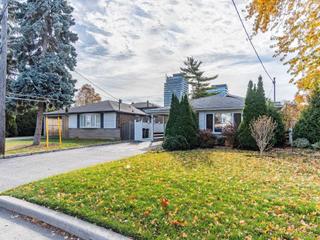 8 Gleneagle Cres