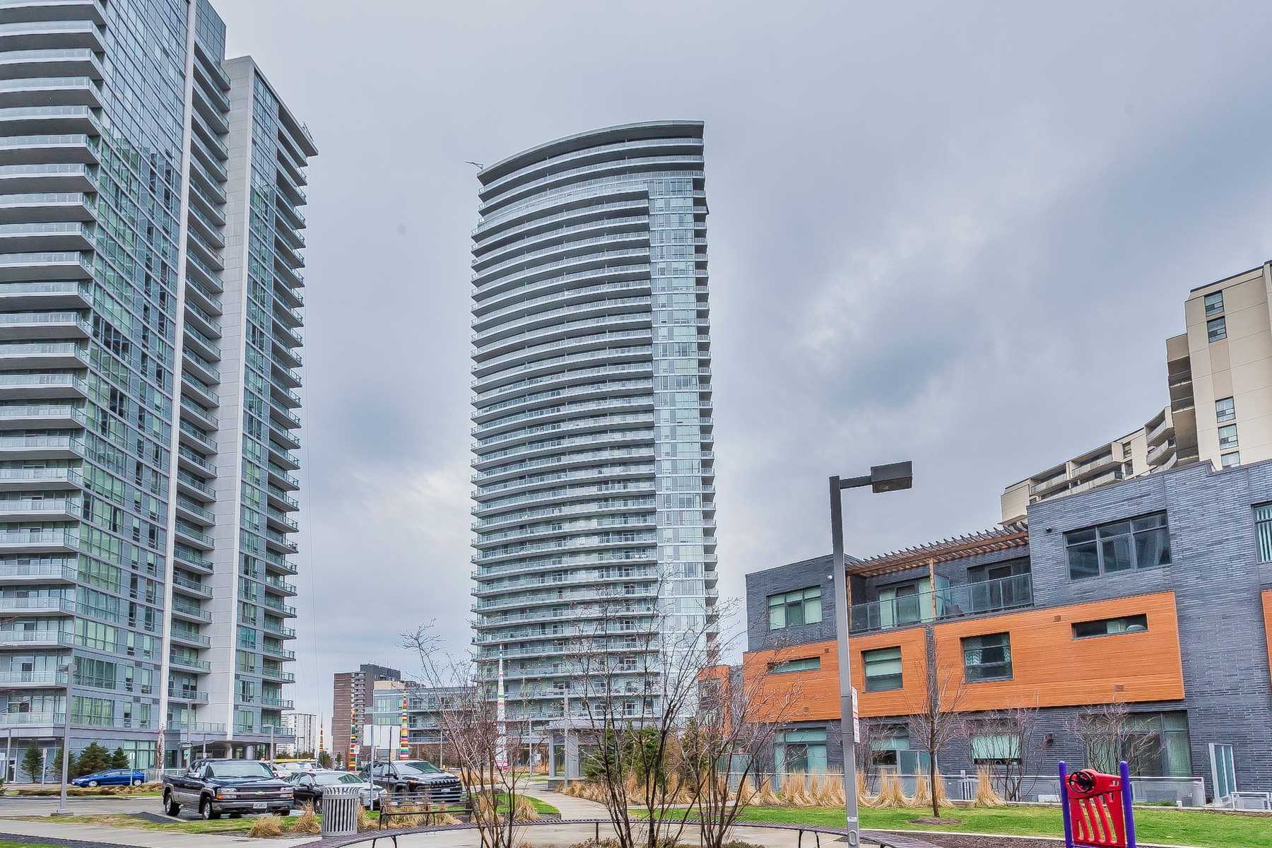 2005 70 Forest Manor Rd, North York Leased, C5817384 Condos.ca