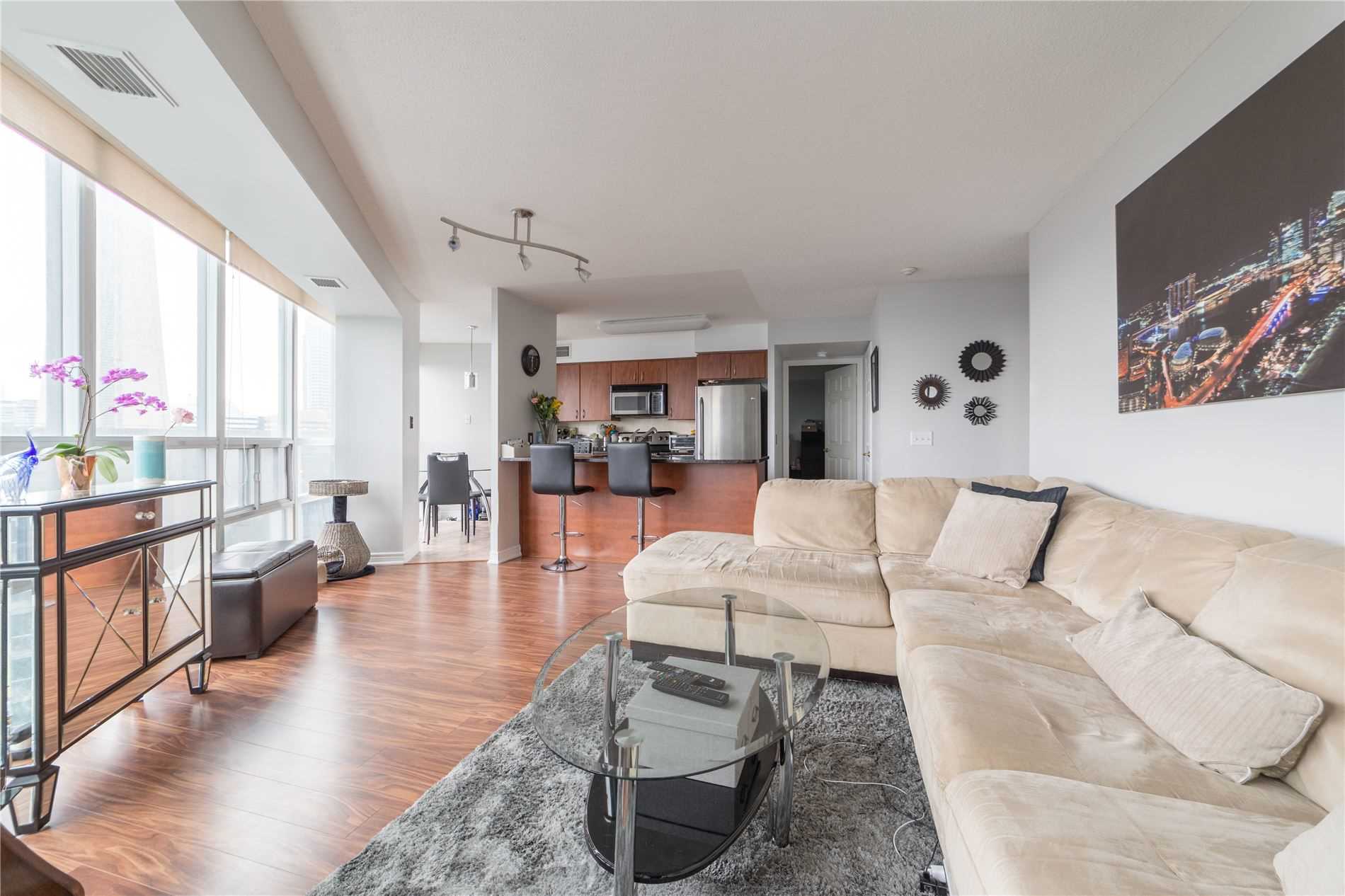 2211 30 Grand Trunk Cres, Toronto Terminated, C5827445 Condos.ca