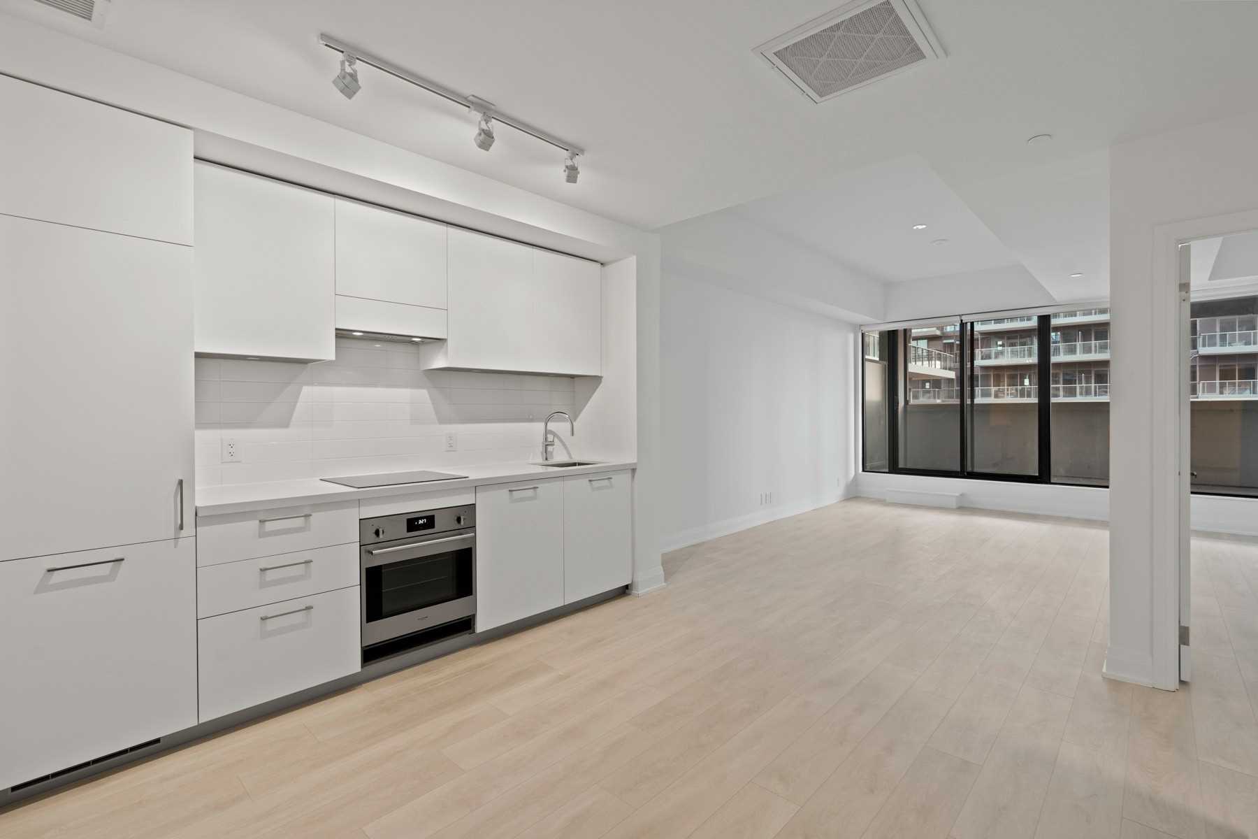 715 33 Frederick Todd Way, Toronto Leased, C5861849 Condos.ca