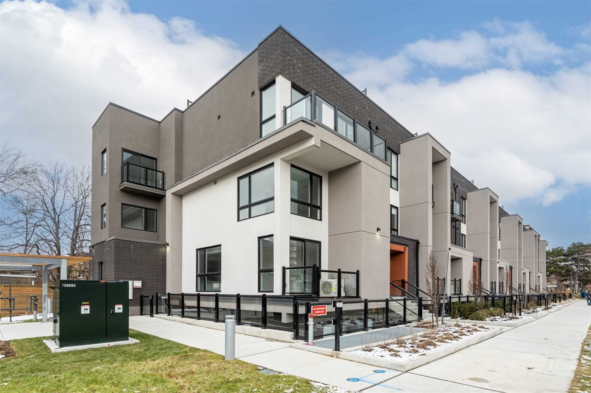 4 14 Marquette Ave, North York Leased, C5883174 Condos.ca