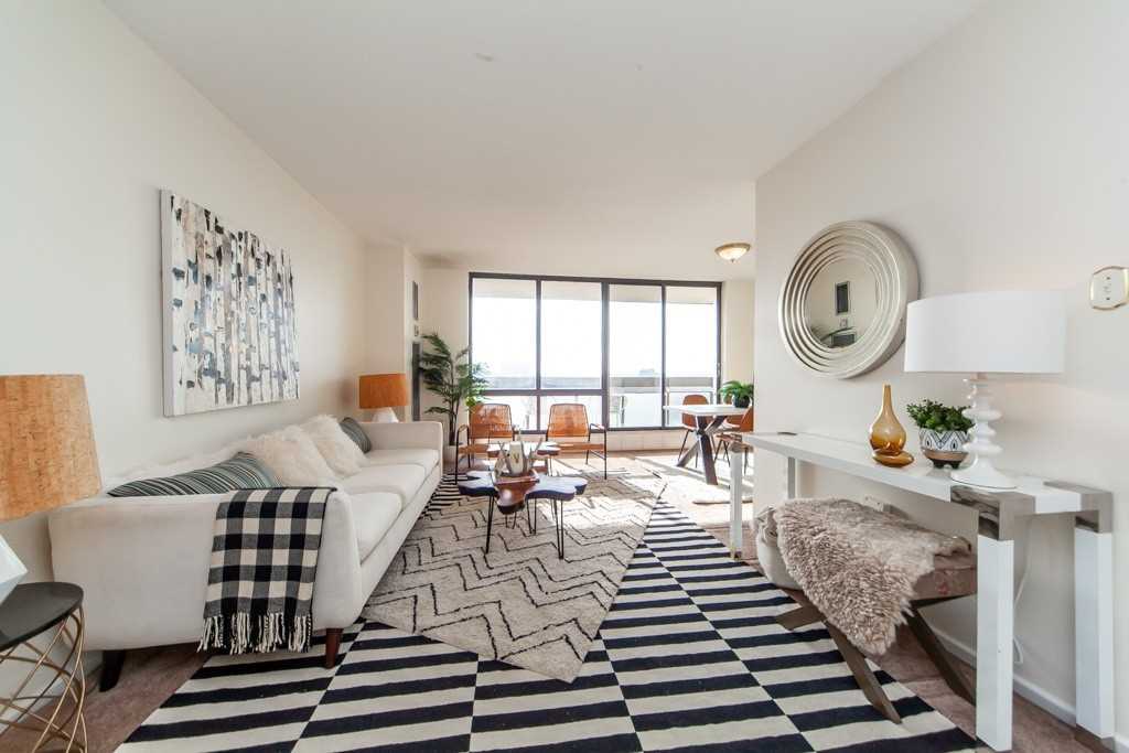 806 260 Seneca Hill Dr, North York Sold, C5910787 Condos.ca