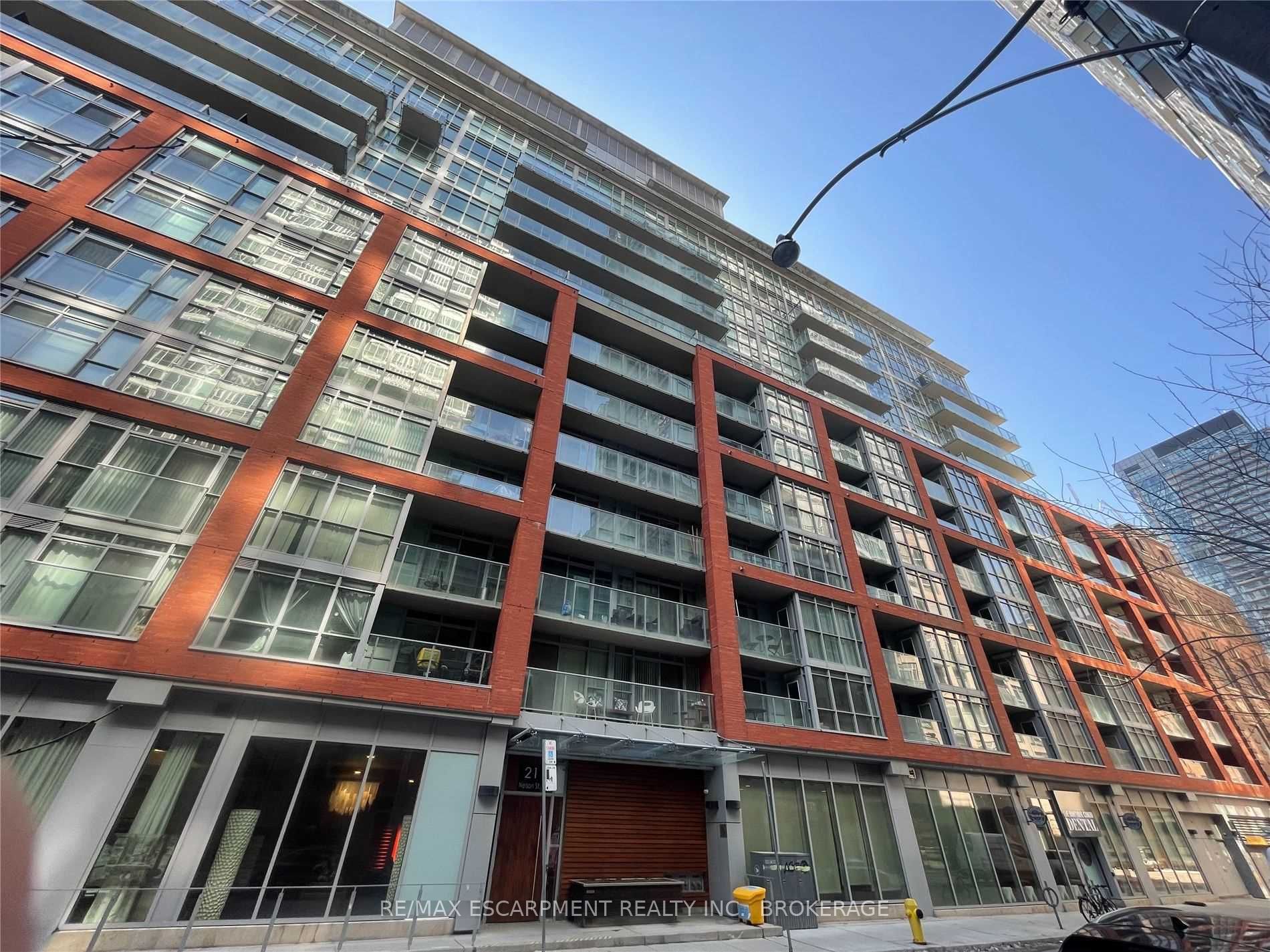 732 21 Nelson St, Toronto Terminated, C5922631 Condos.ca