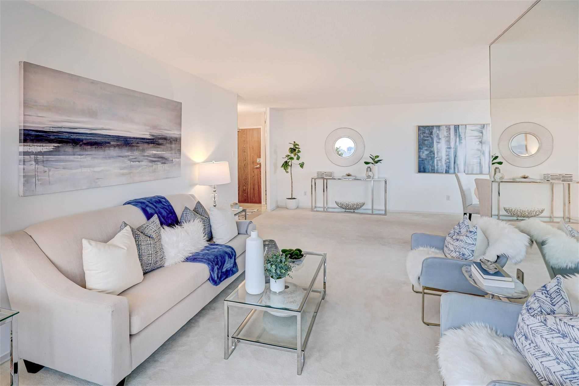 1907 133 Torresdale Ave, North York