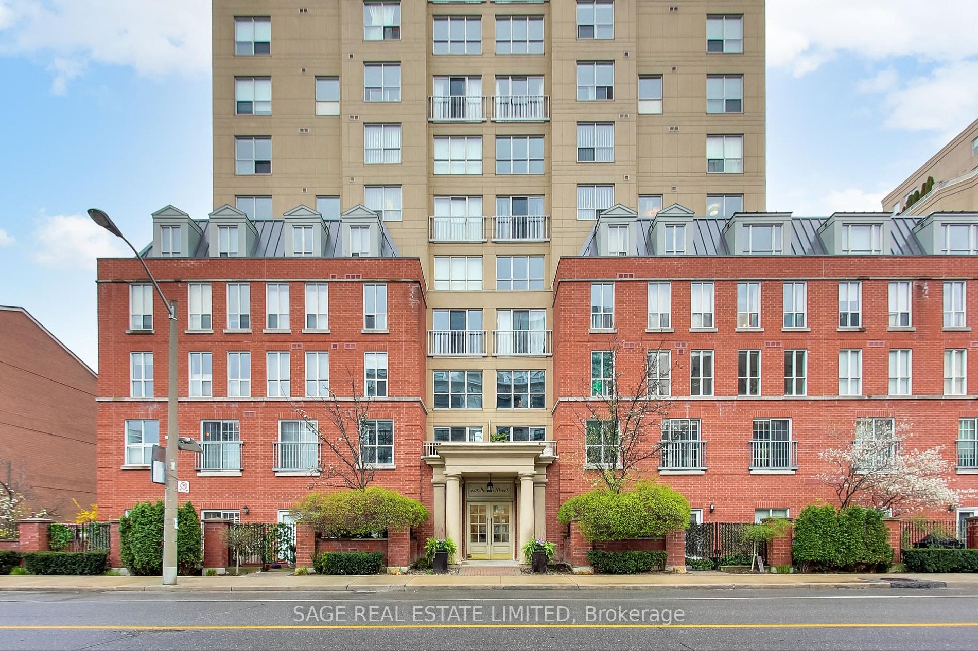 648 139 Merton St, Toronto Leased, C5933428 Condos.ca