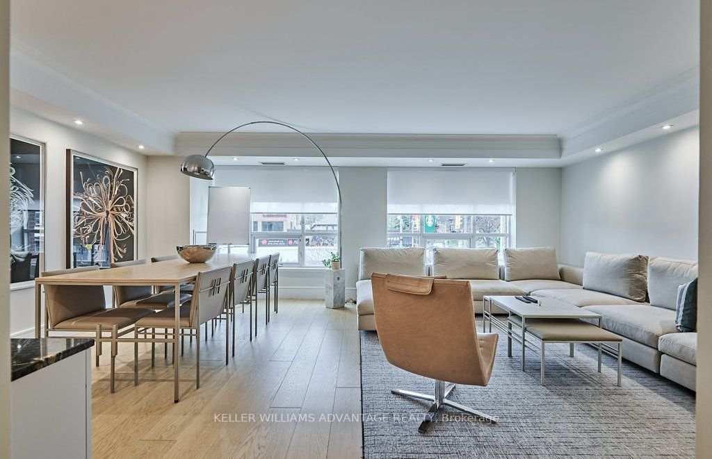 203 2 Roxborough St, Toronto Leased, C5950692 Condos.ca