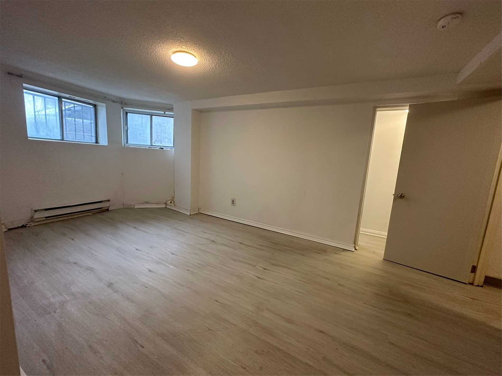 B2 409 Huron St, Toronto Suspended, C5984663 Condos.ca