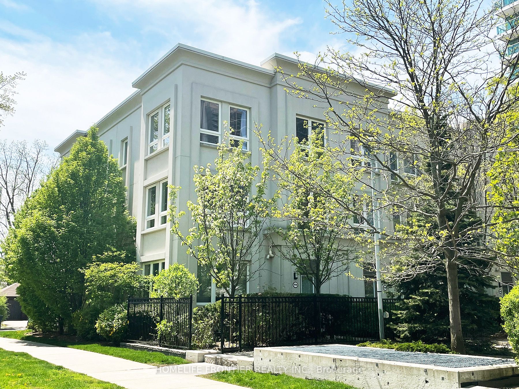 16 70 Glendora Ave, North York Leased, C5988144 Condos.ca