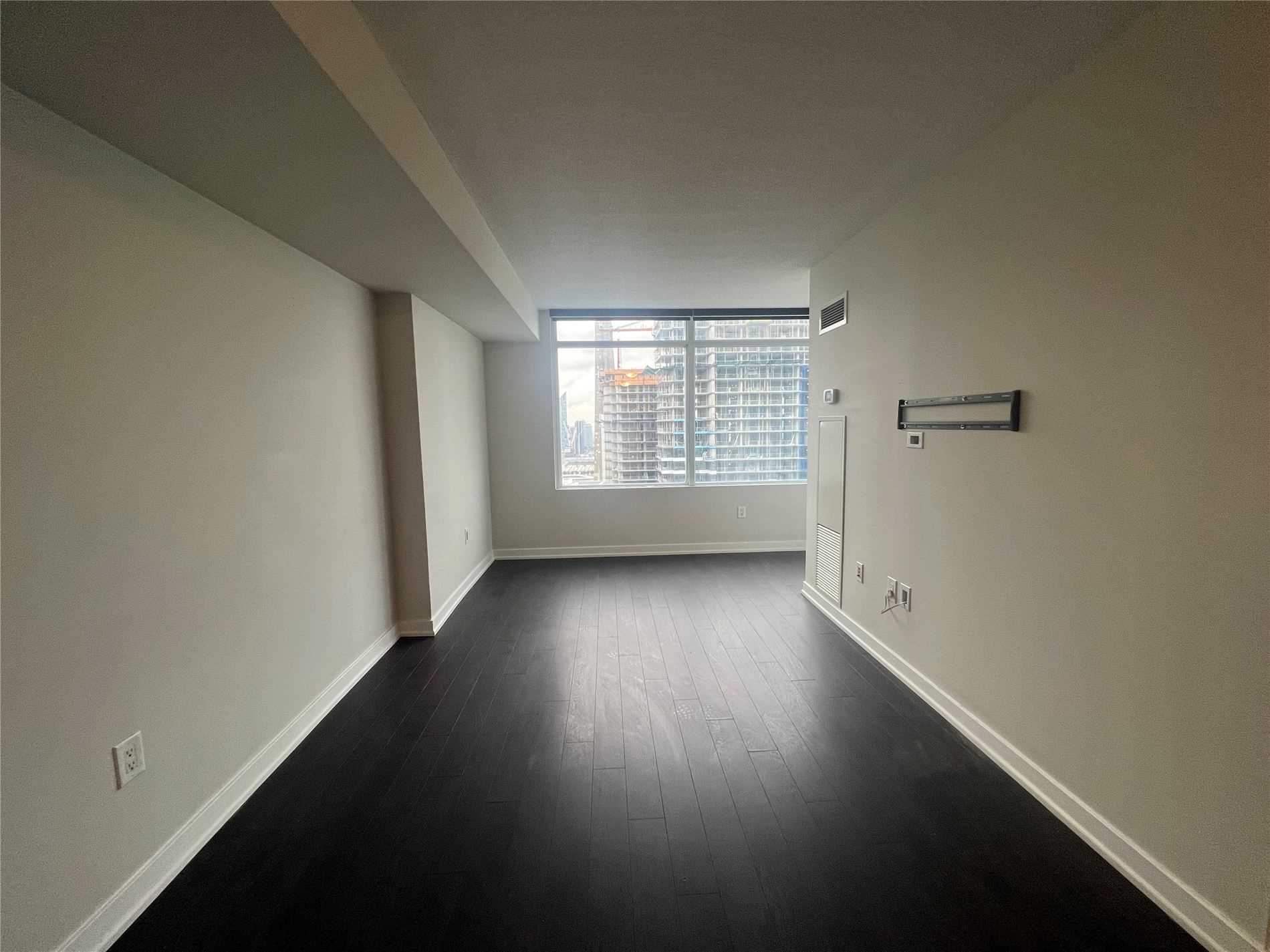 3905 25 Telegram Mews, Toronto Leased, C5988257 Condos.ca