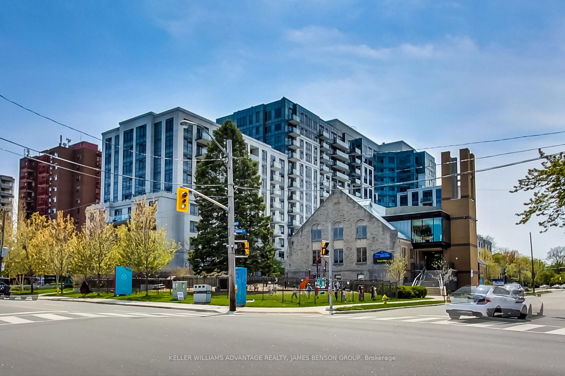 925 35 Saranac Blvd, North York Leased, C5991848 Condos.ca