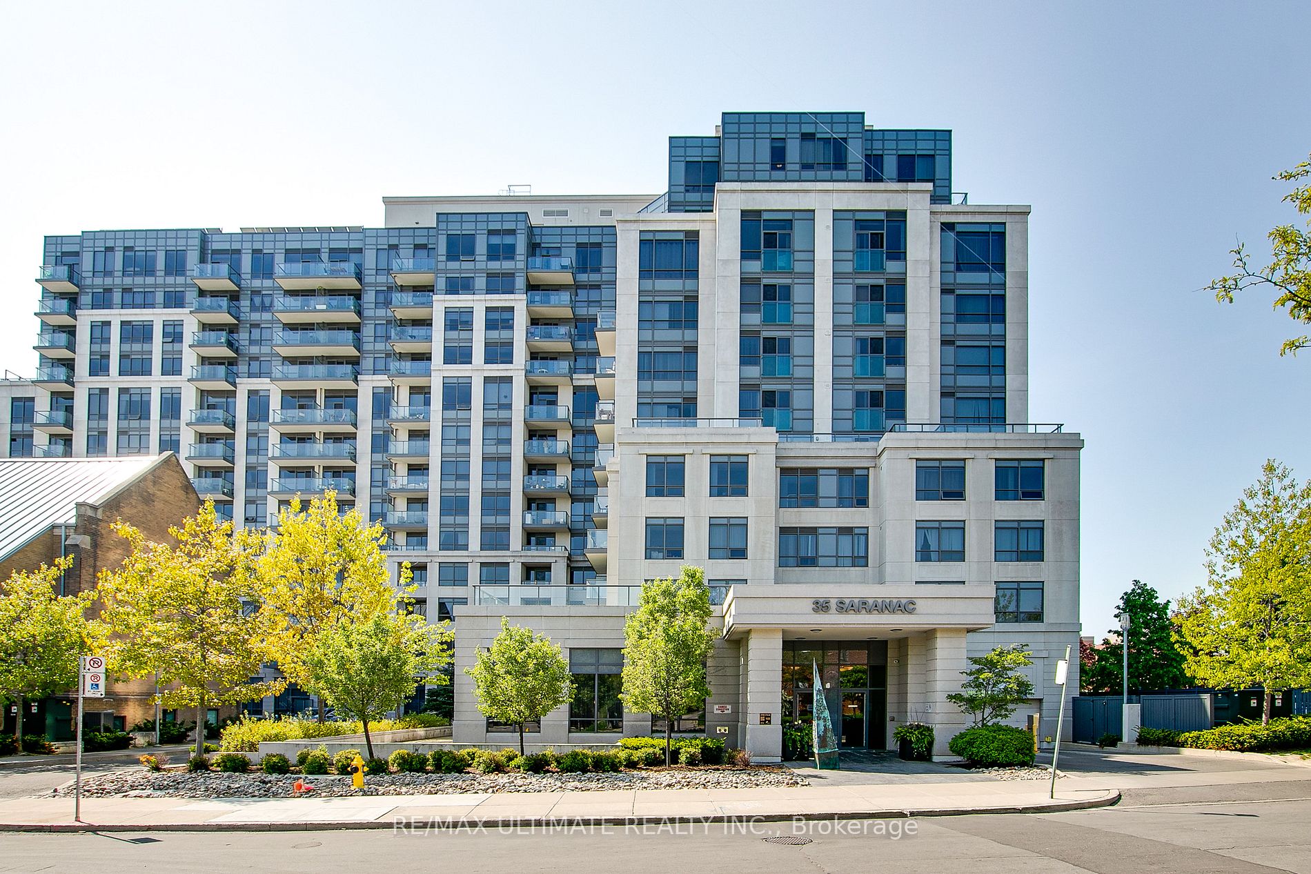 718 35 Saranac Blvd, North York Sold, C6015188 Condos.ca