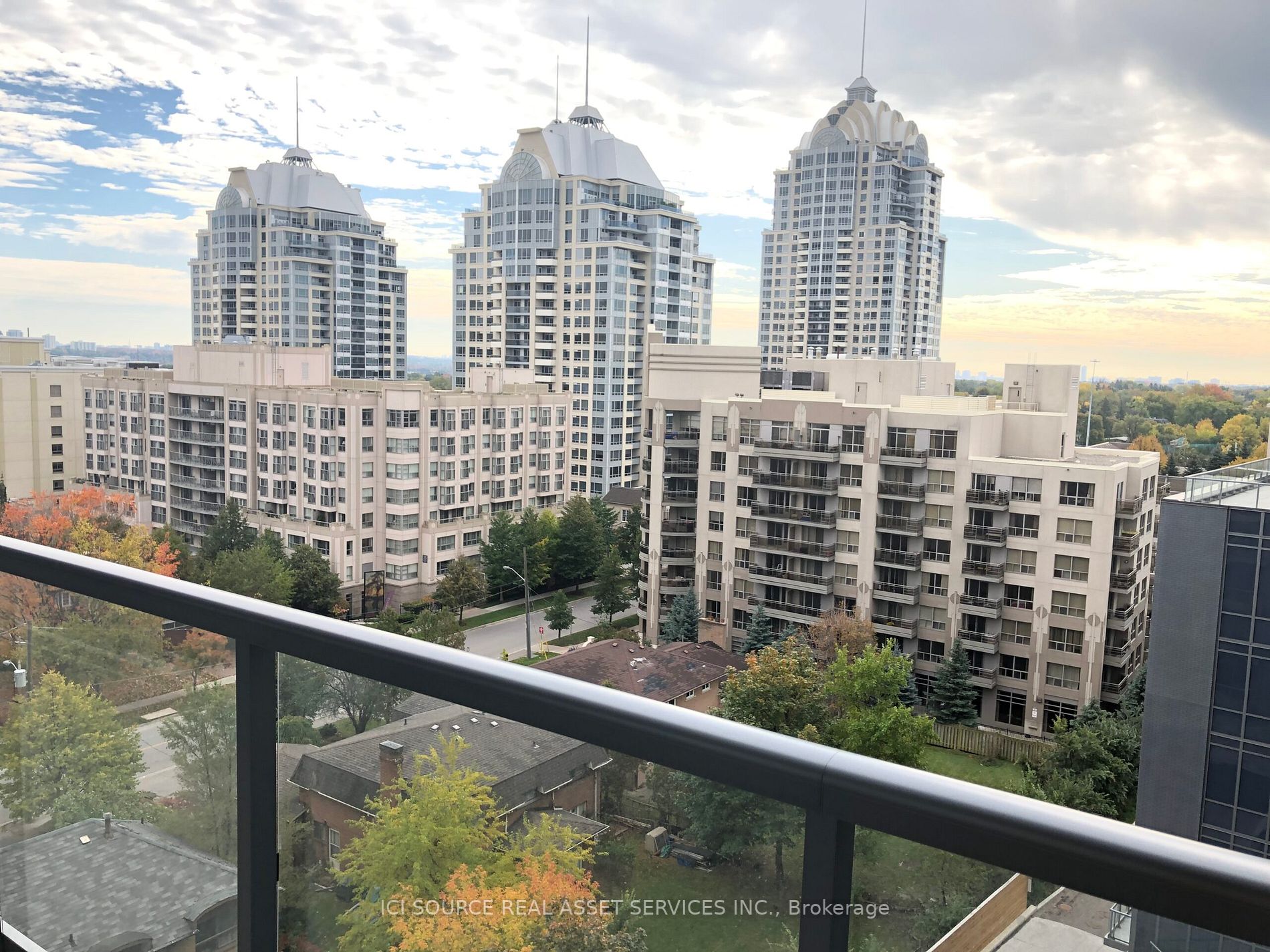 822 7 Kenaston Gdns, North York Leased, C6023596 Condos.ca